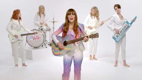 just-one-of-the-guys-videoclip-jenny-lewis