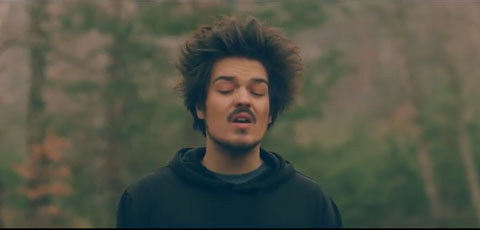 Down-by-the-River-videoclip-milky-chance