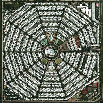 Strangers-To-Ourselves-cd-cover-modest-mouse