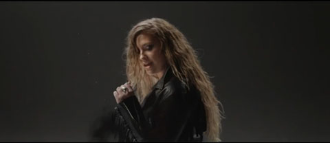 mirror-man-video-ella-henderson