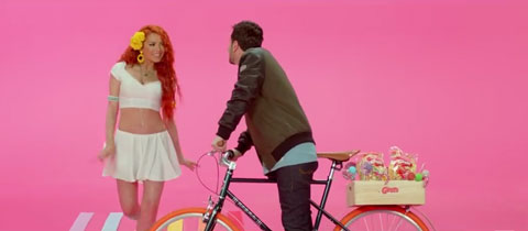 senor-loco-video-elena-danny-mazo