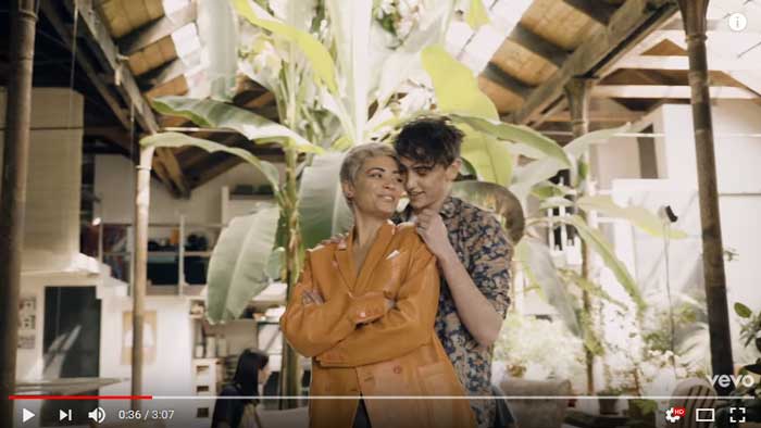 Nero-Bali-official-videoclip