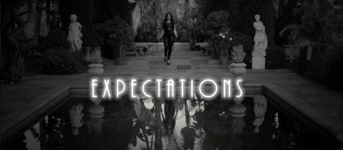 clicca qui per vedere il video di Expectations