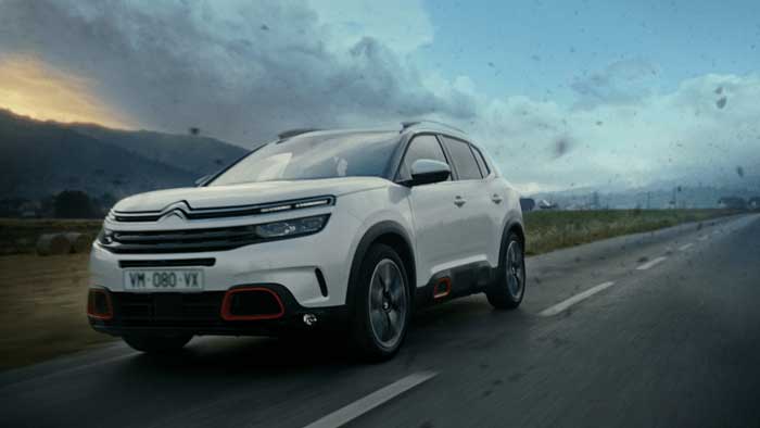 pubblicità citroen c5 aircross 2020