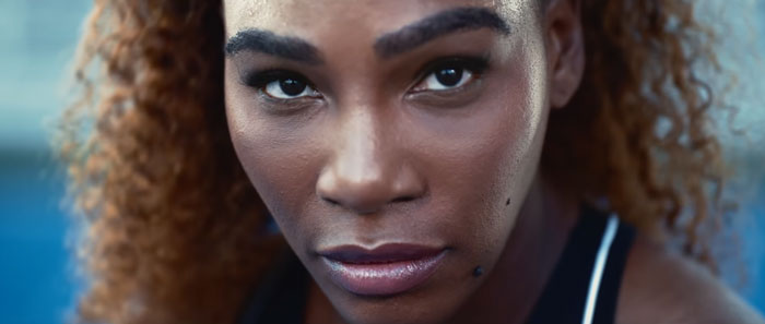 pubblicità axa 2019 serena williams