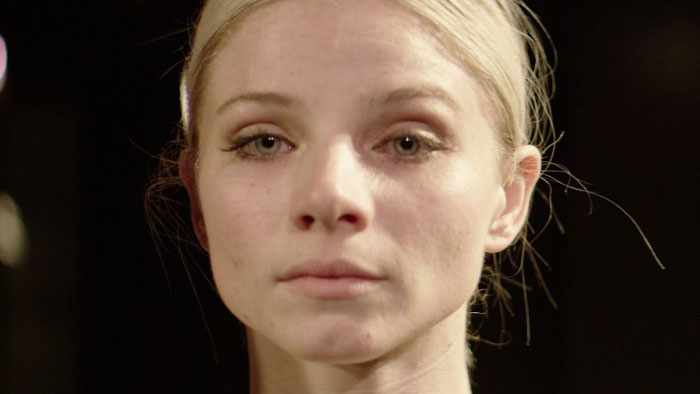 frame video Uneven Days