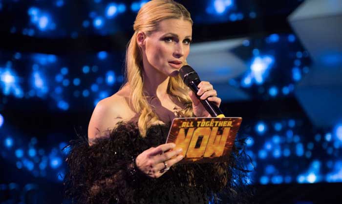 Michelle Hunziker conduce All Together Now