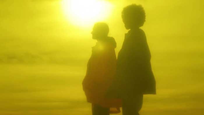 frame video Drive to the Ocean