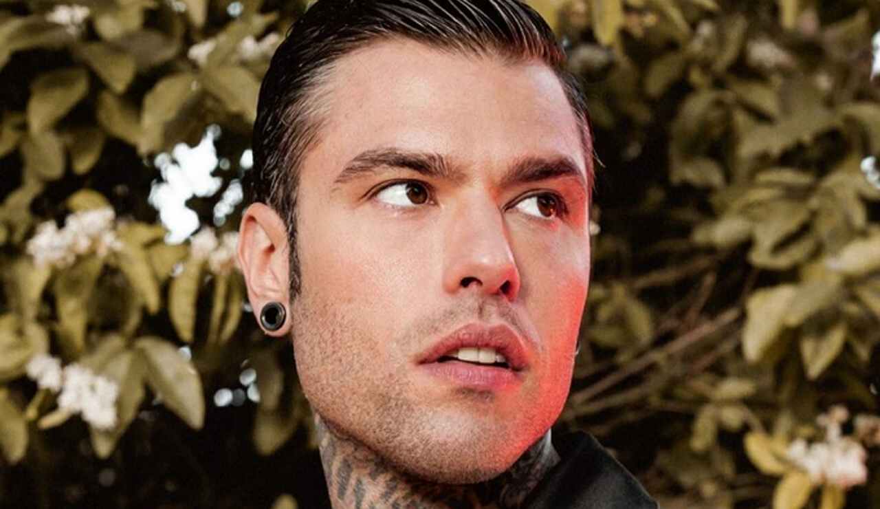 Fedez messaggio al figlio