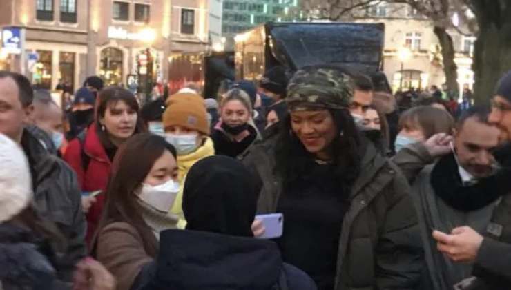 Rihanna delirio a Bruxelles